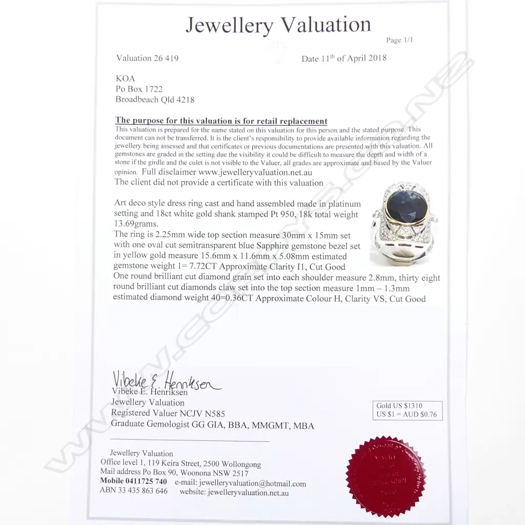 A platinum and 18ct white gold sapphire and diamond Art Deco style ring Image 1++