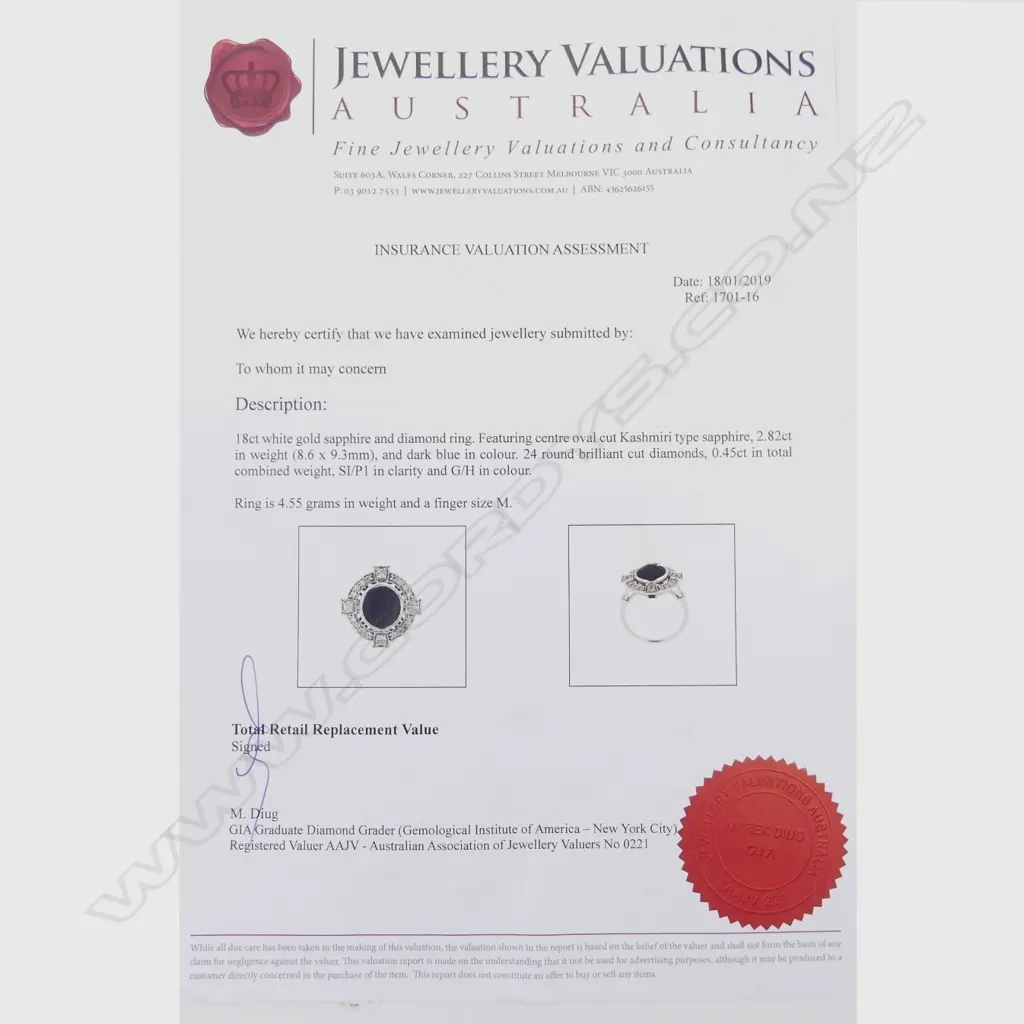 An 18ct white gold sapphire and diamond Art Deco style ring Image 1++