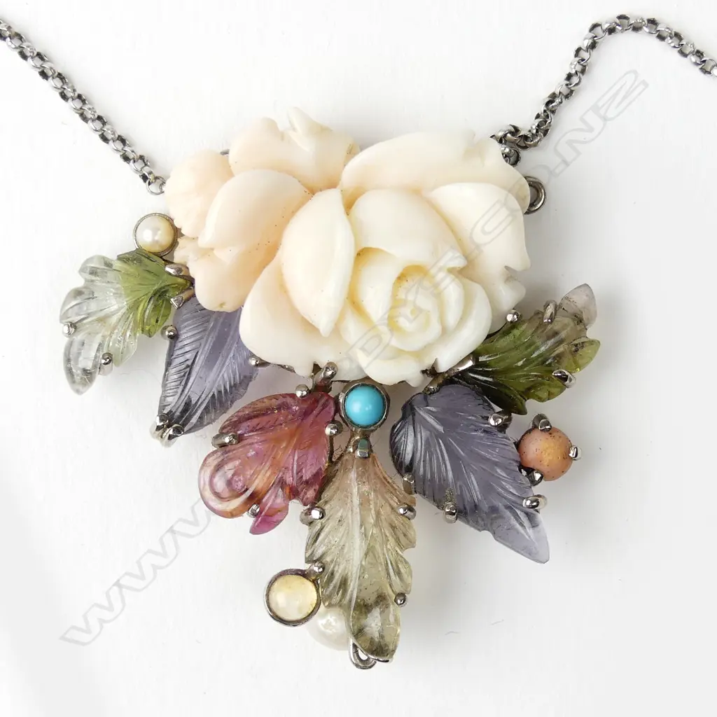 An antique style handmade 18ct gold coral and tourmaline pendant Image 1++