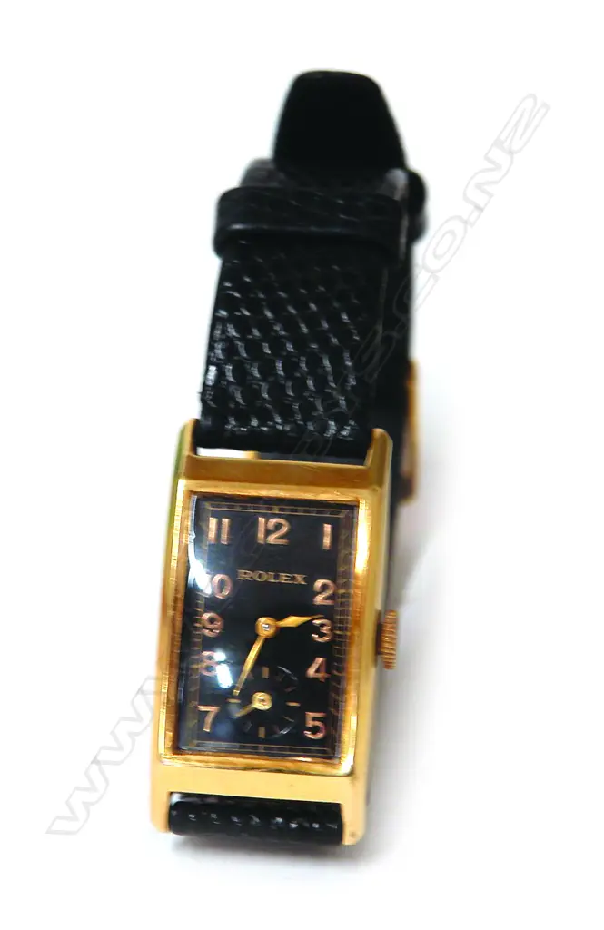 A 1930s gent's Rolex wristwatch Image 1++