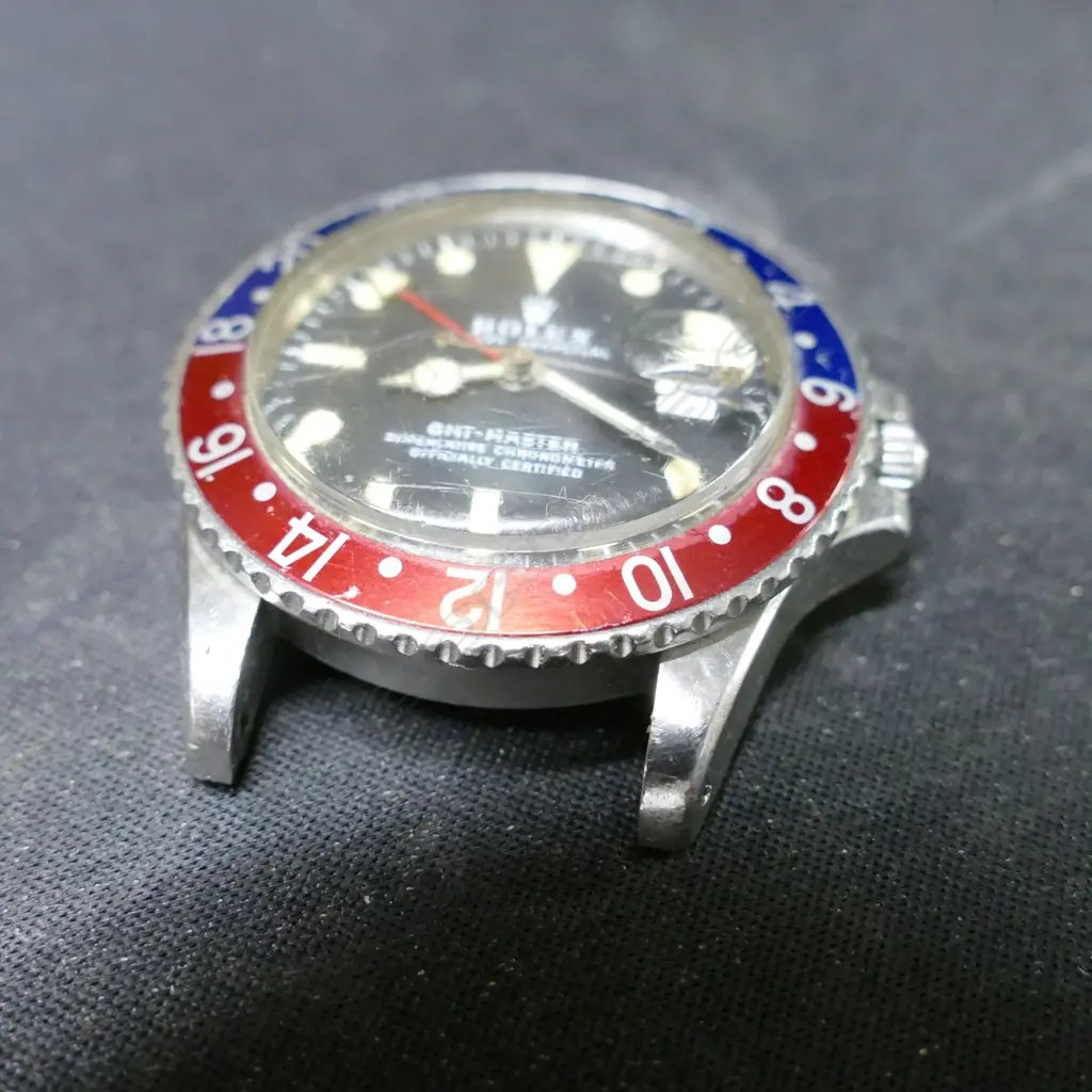 A Rolex Oyster Perpetual GMT-Master 'Pepsi' bezel 'Superlative Chronometer' wristwatch Image 1++