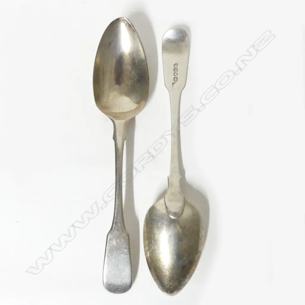 A pair of George III silver tablespoons Image 1++