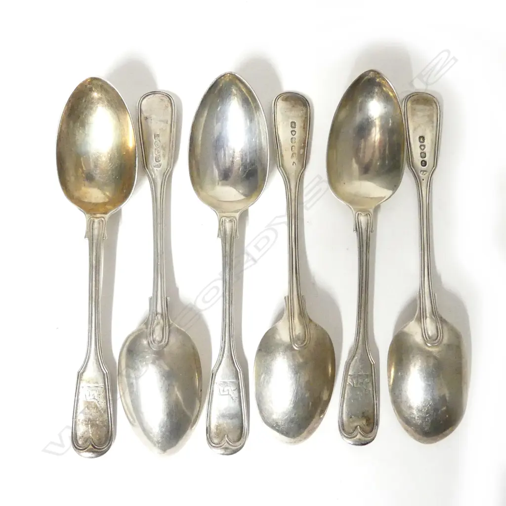 Six Wm. IV silver dessert spoons Image 1++