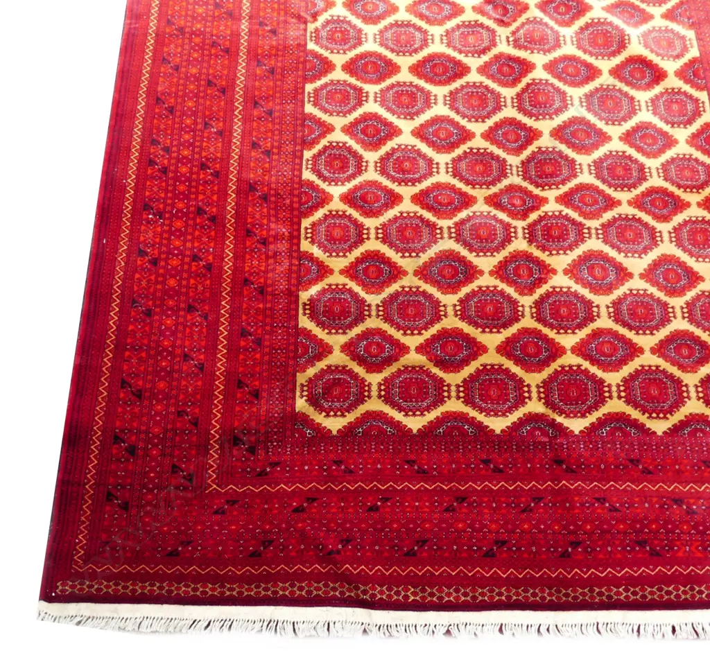 A fine Bukhara carpet Image 1++