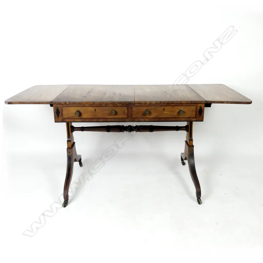 A George III mahogany sofa table Image 1++