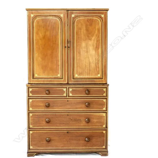 A 19thC mahogany linen press