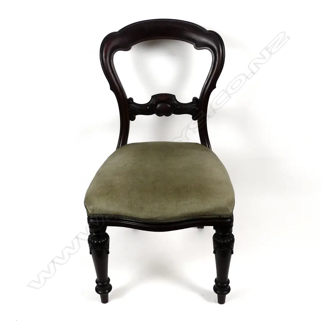 A set of six mahogany 'Admiralty' style balloon back dining chairs Image 1++