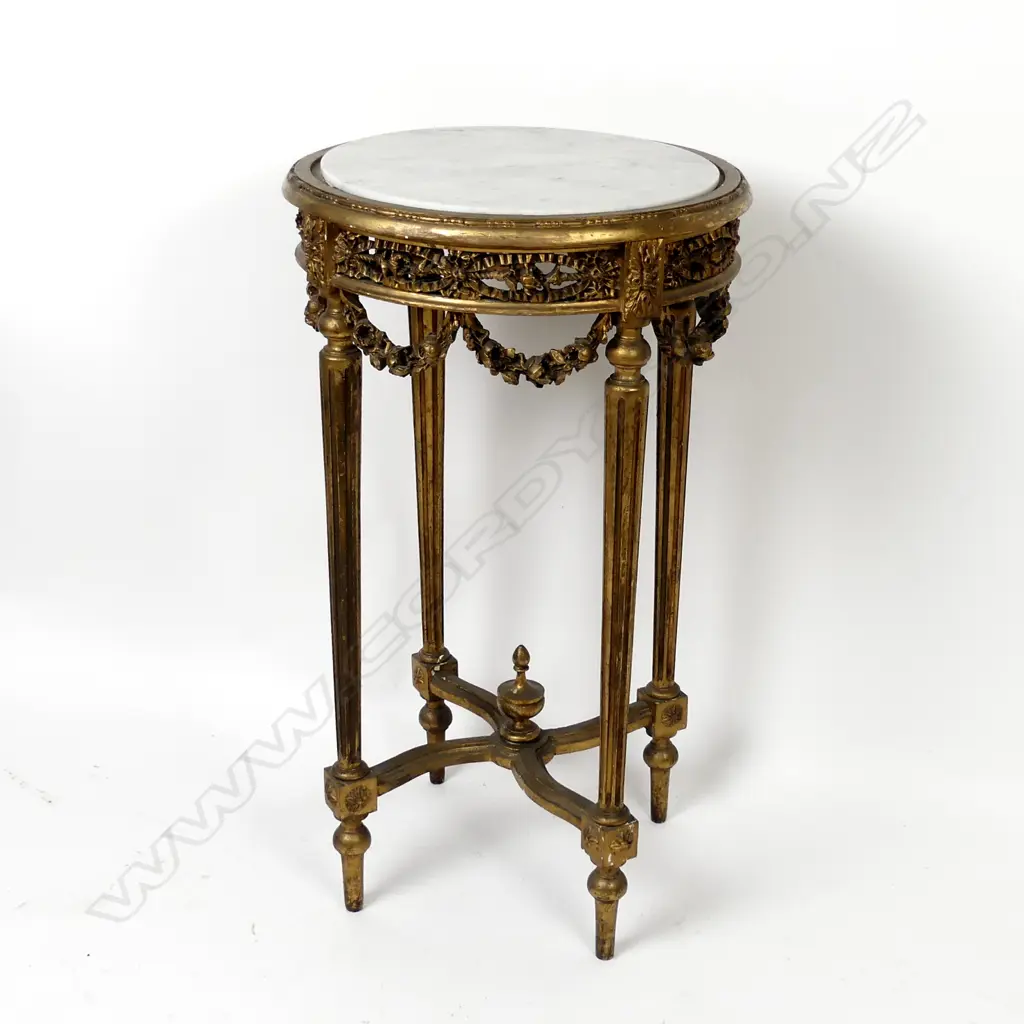 A French style gilt and marble jardinière stand Image 1++
