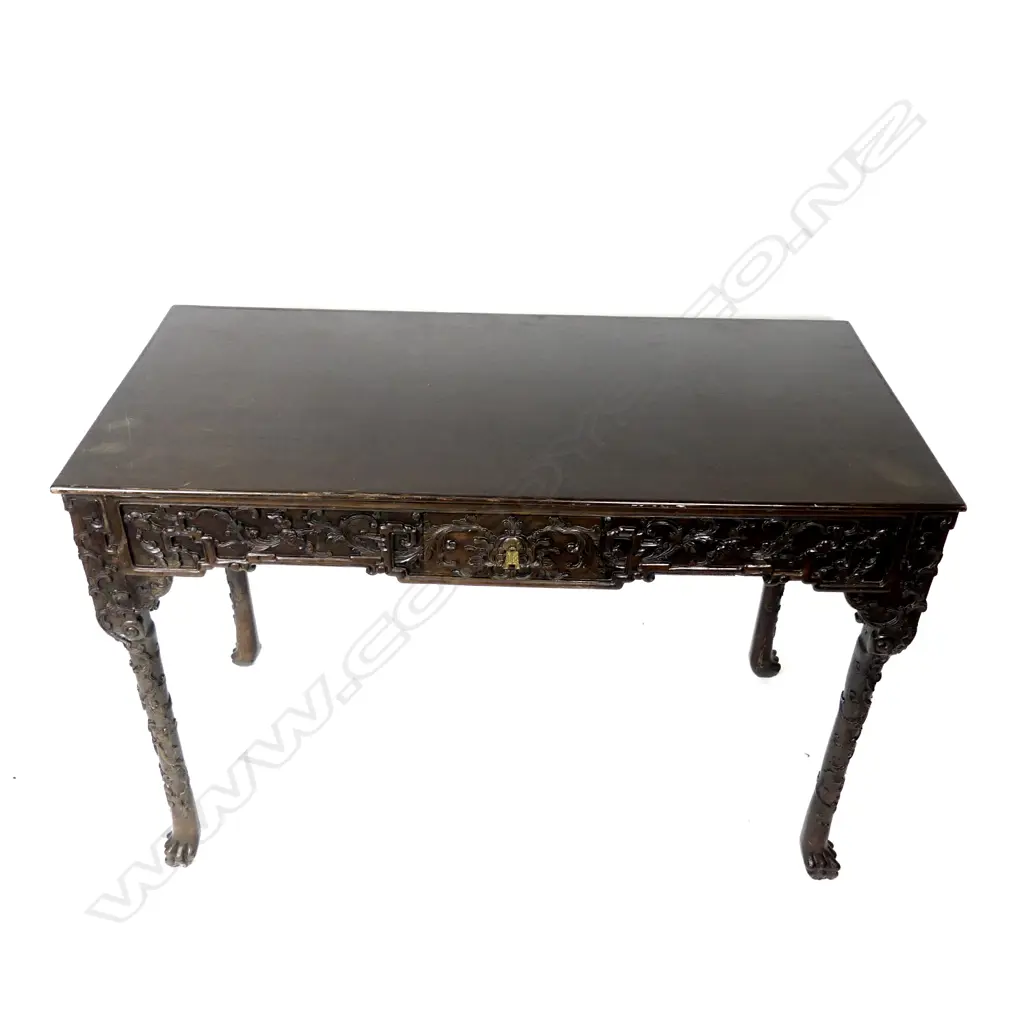 A Chinese rosewood console table Image 1++