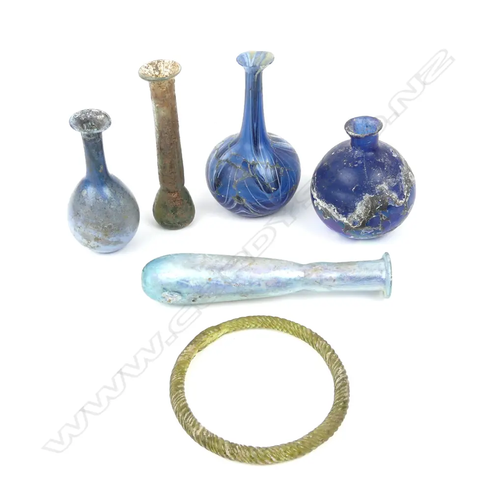 Five Roman glass unguentaria and a bangle Image 1++