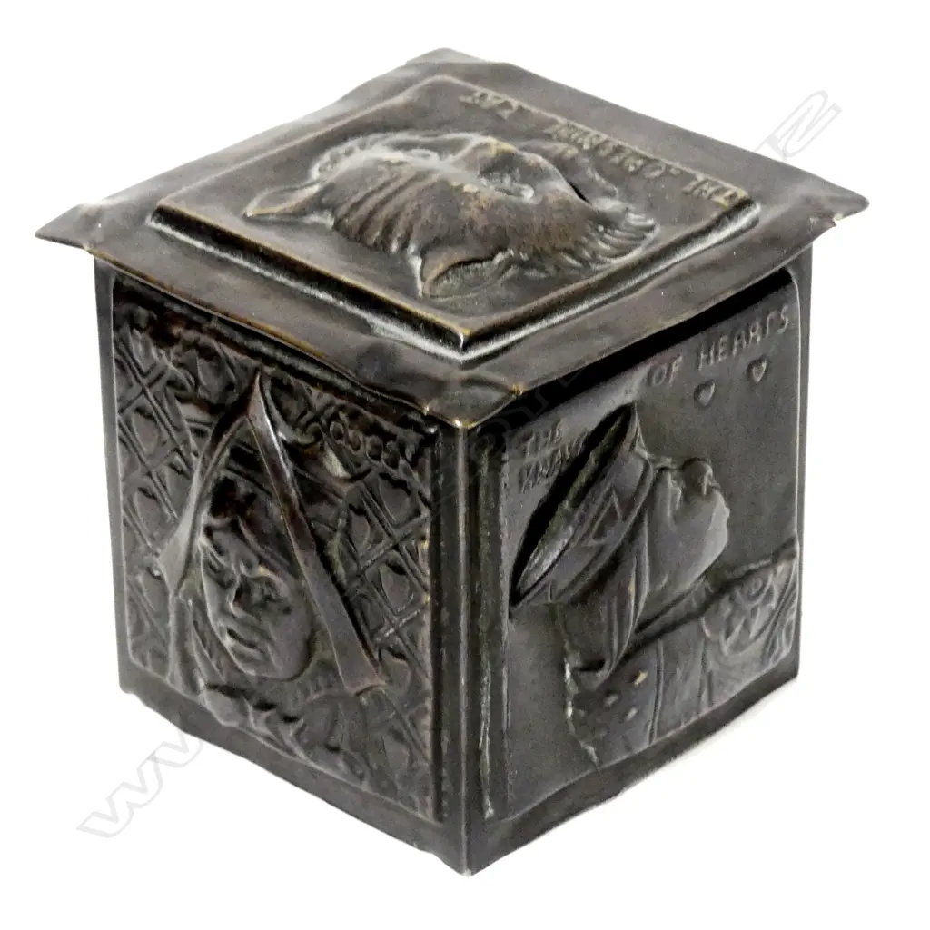 A 1909 English brass 'Alice in Wonderland' moneybox Image 1++