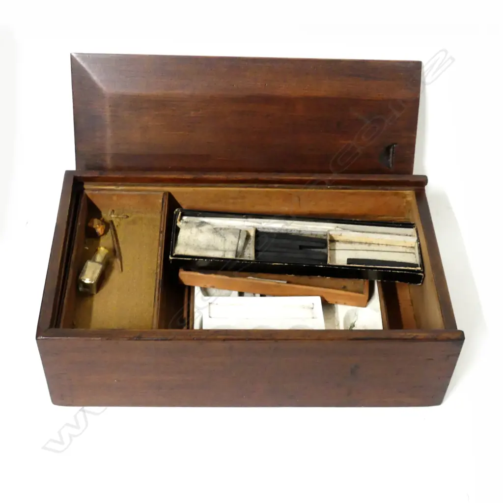 Two 19thC artist's paint boxes Image 1++