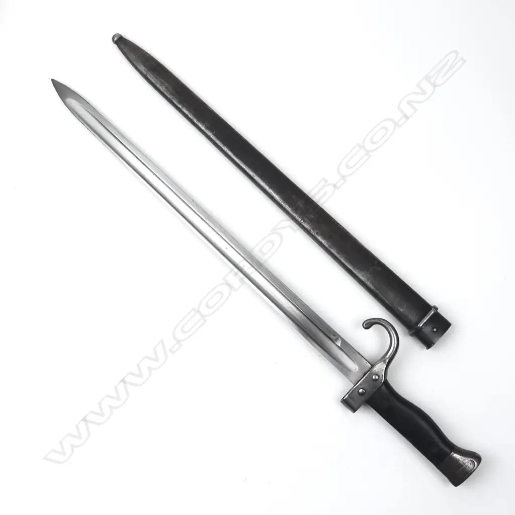 French sword bayonet for the Mannlicher-Berthier M1890 cavalry carbine Image 1++