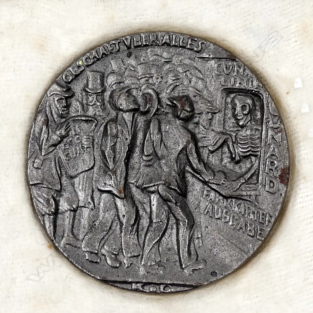 A WW1 1916 British propaganda replica Lusitania medal Image 1++