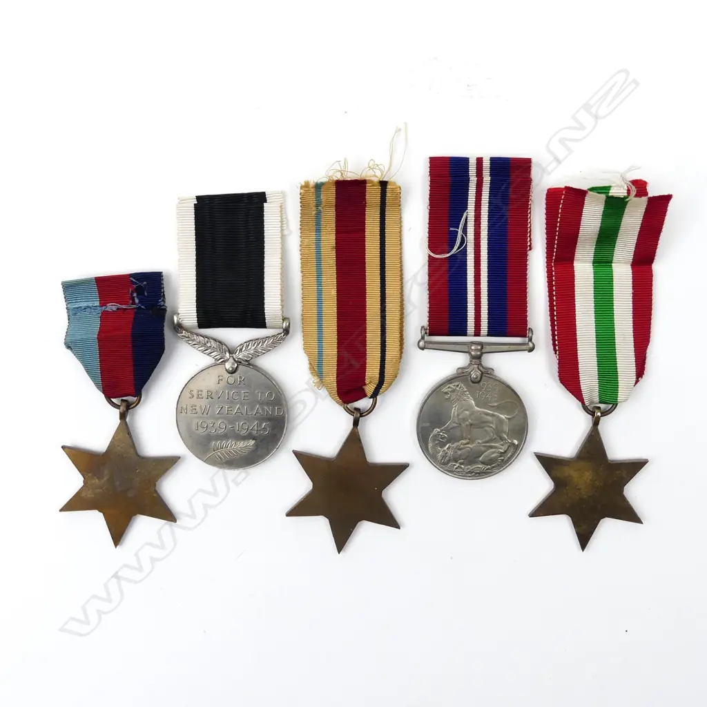 Group of WW2 service medals Image 1++