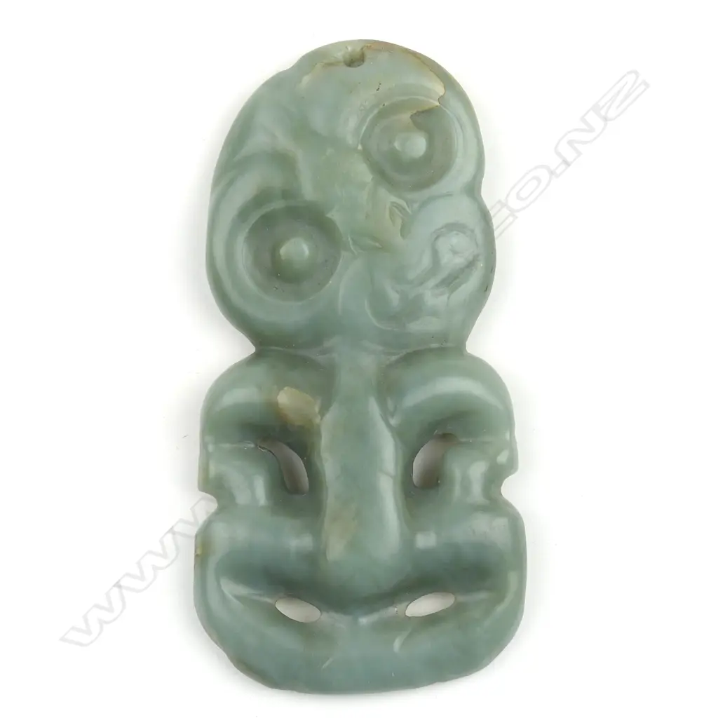 A good pre-European inanga pounamu hei tiki Image 1++
