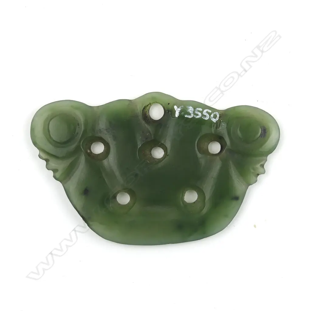 A 19thC kawakawa pounamu pekapeka Image 1++