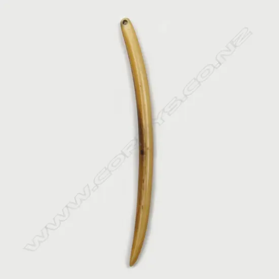 A 19thC or earlier marine ivory aurei (cloak pin)