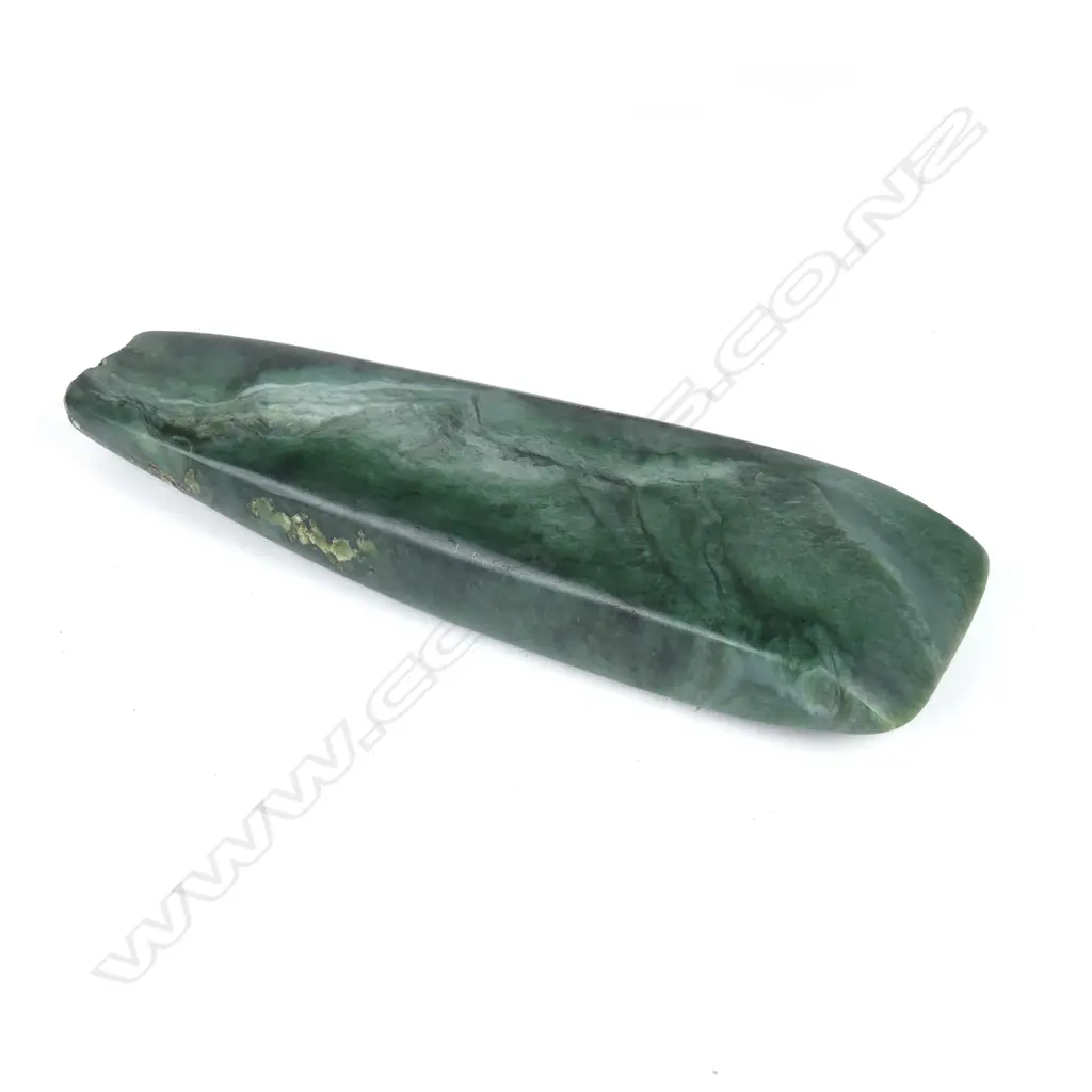 A nephrite adze Image 1++