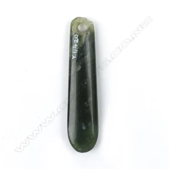 A contact period or earlier pounamu kuru