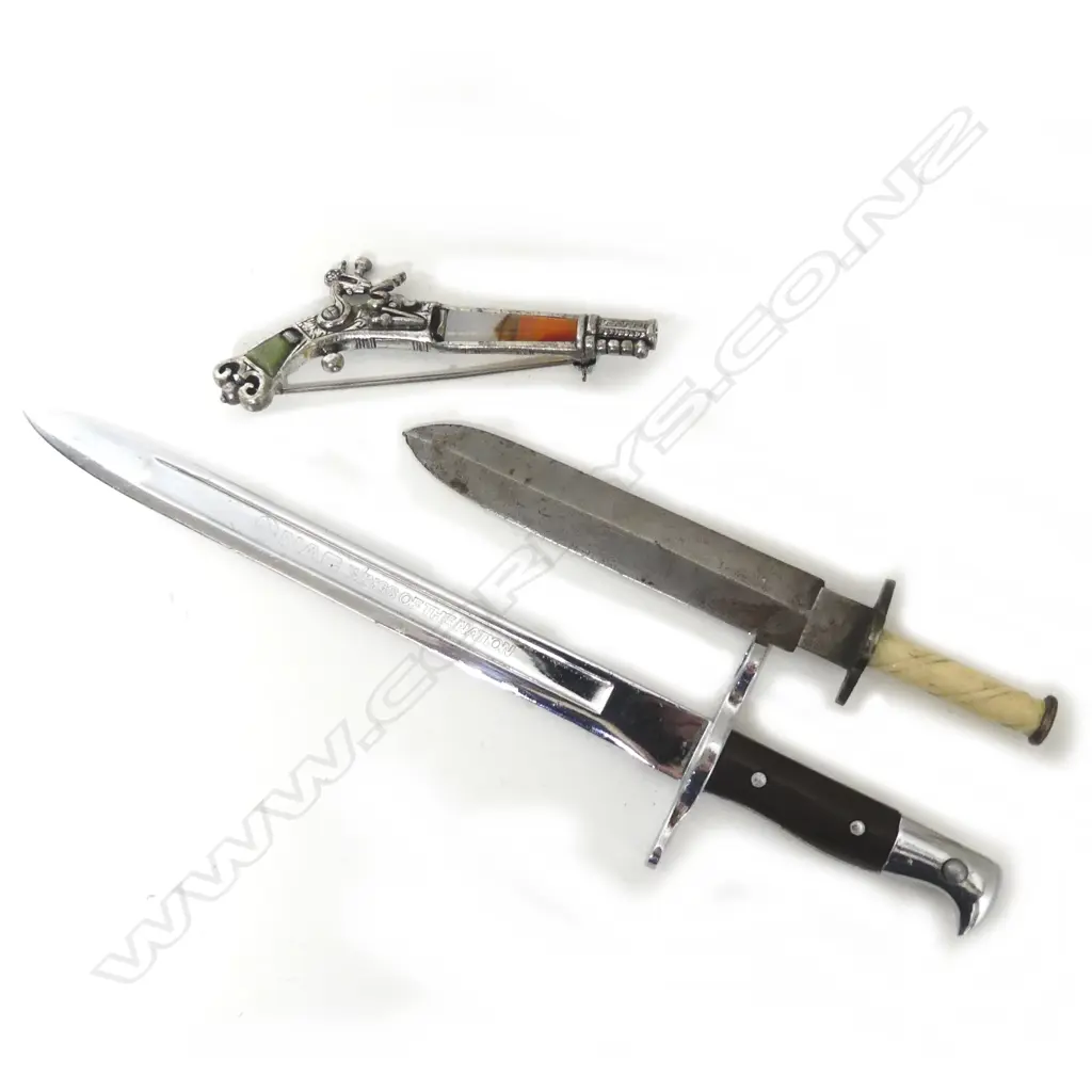 NAC (National Airways Corporation) souvenir bayonet paper knife Image 1++