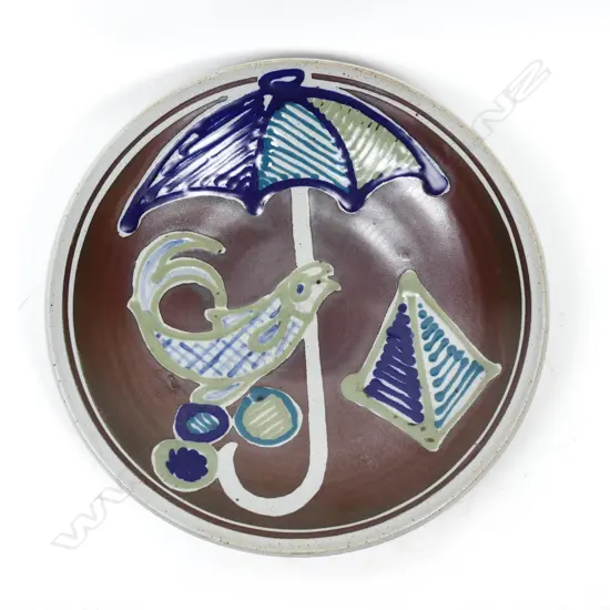 A good Warren Tippett pottery charger