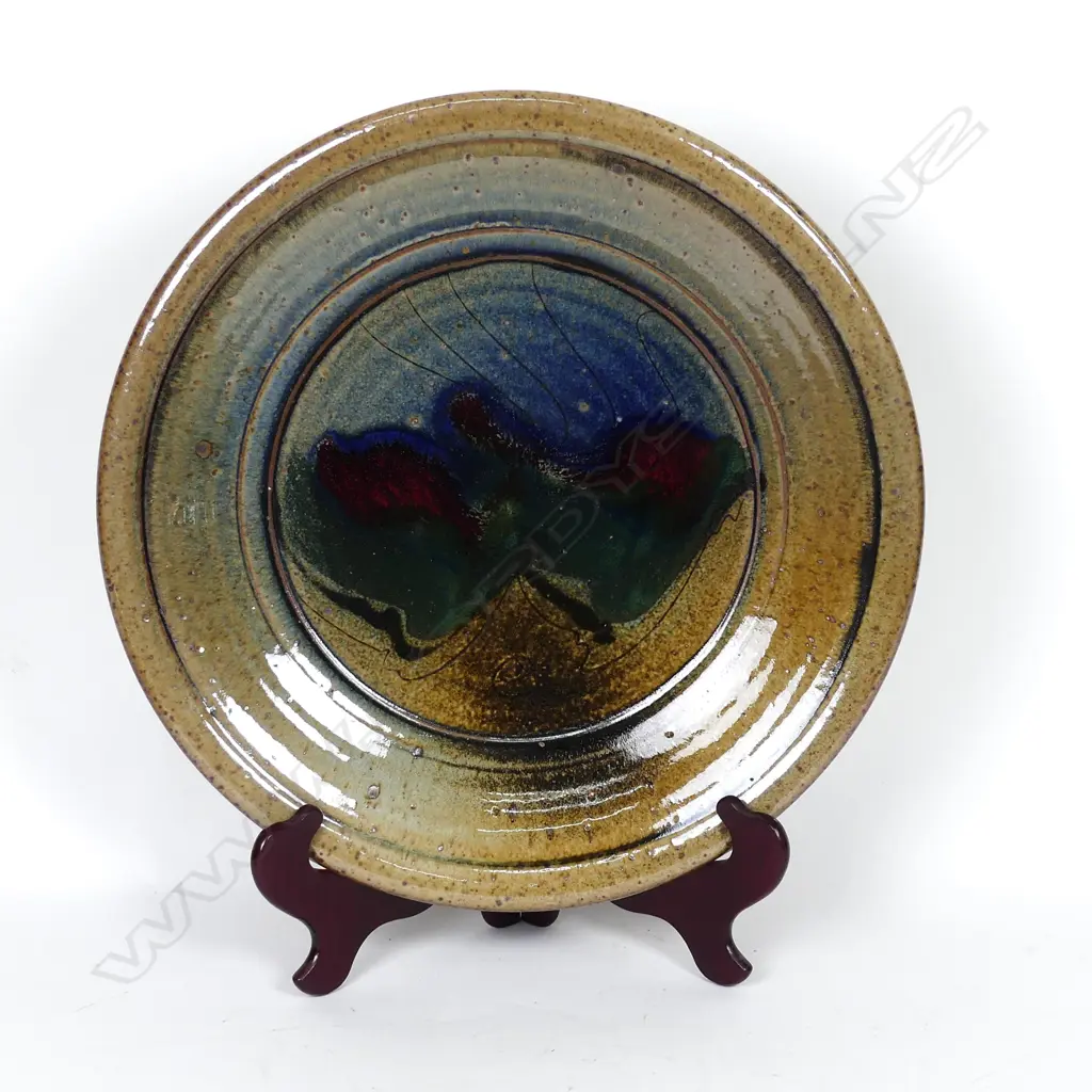 Two Mike O'Donnell Studio Pottery pieces Image 1++
