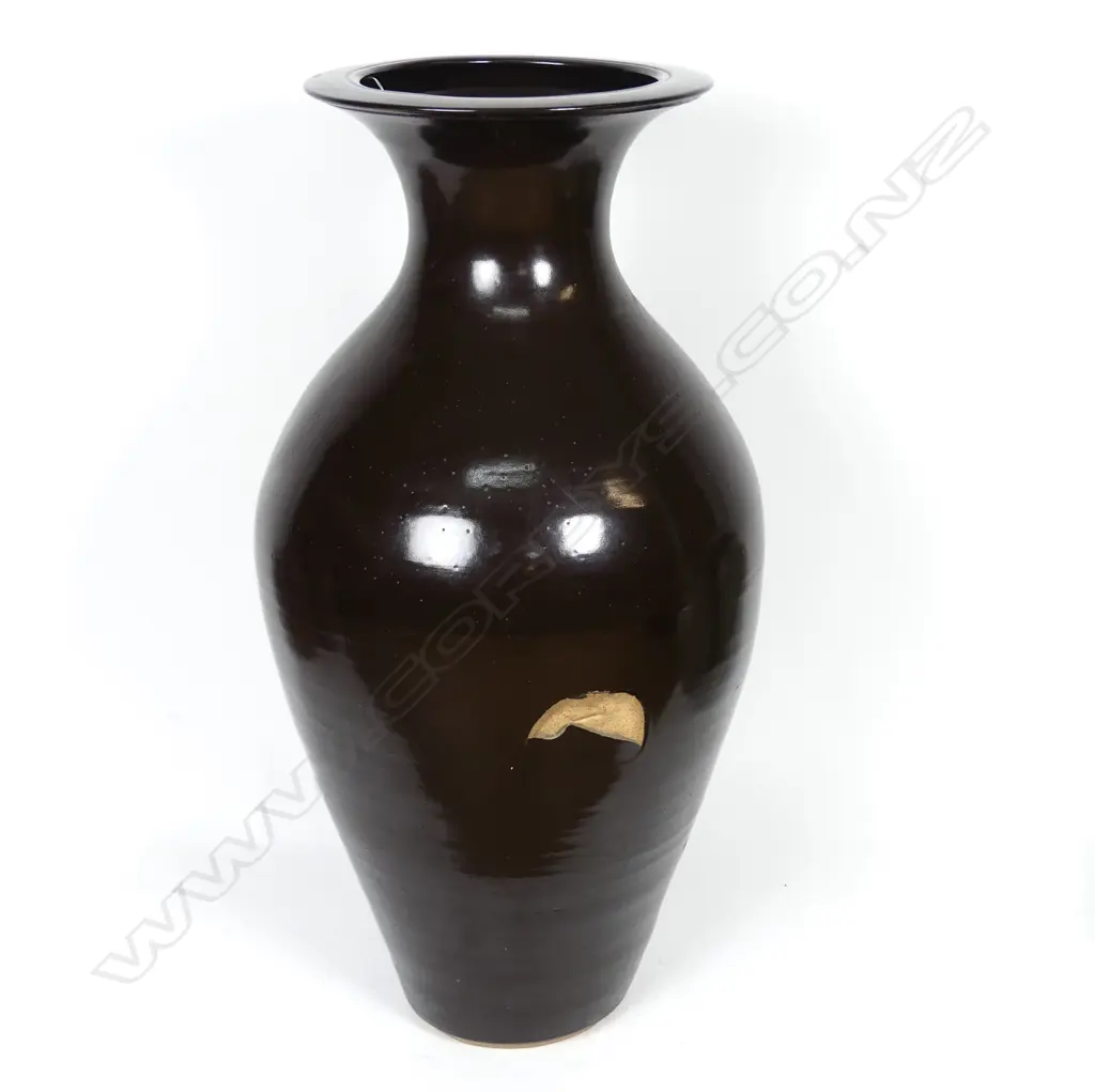 Peter Collis large baluster floor vase Image 1++