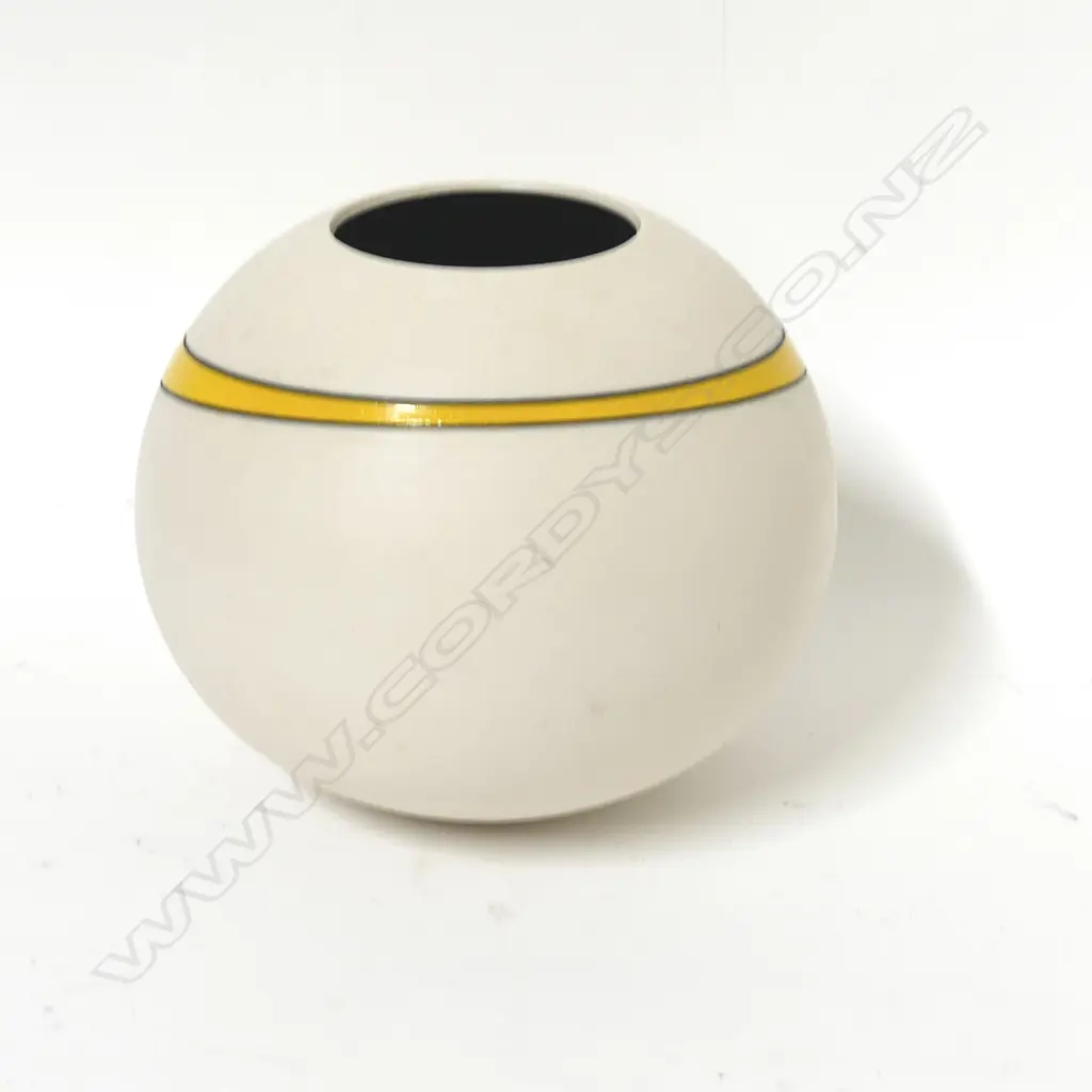 John Parker spherical vase Image 1++