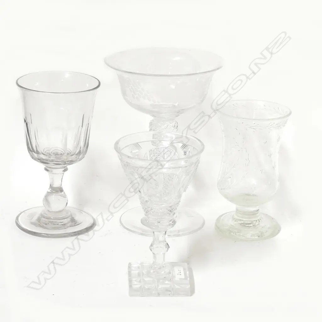 A Georgian baluster stem jelly glass Image 1++