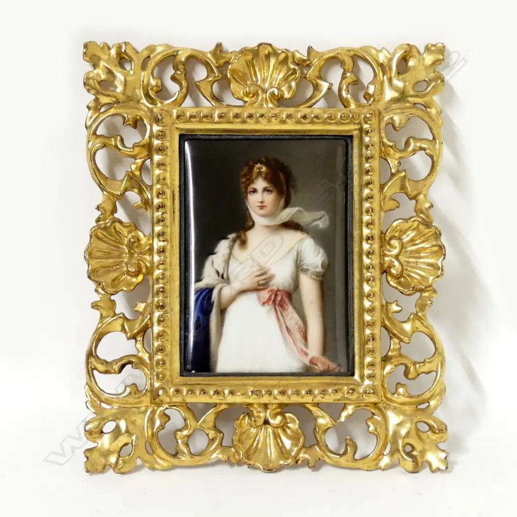A KPM (Berlin) hand painted porcelain plaque of Queen Louise of Prussia Image 1++