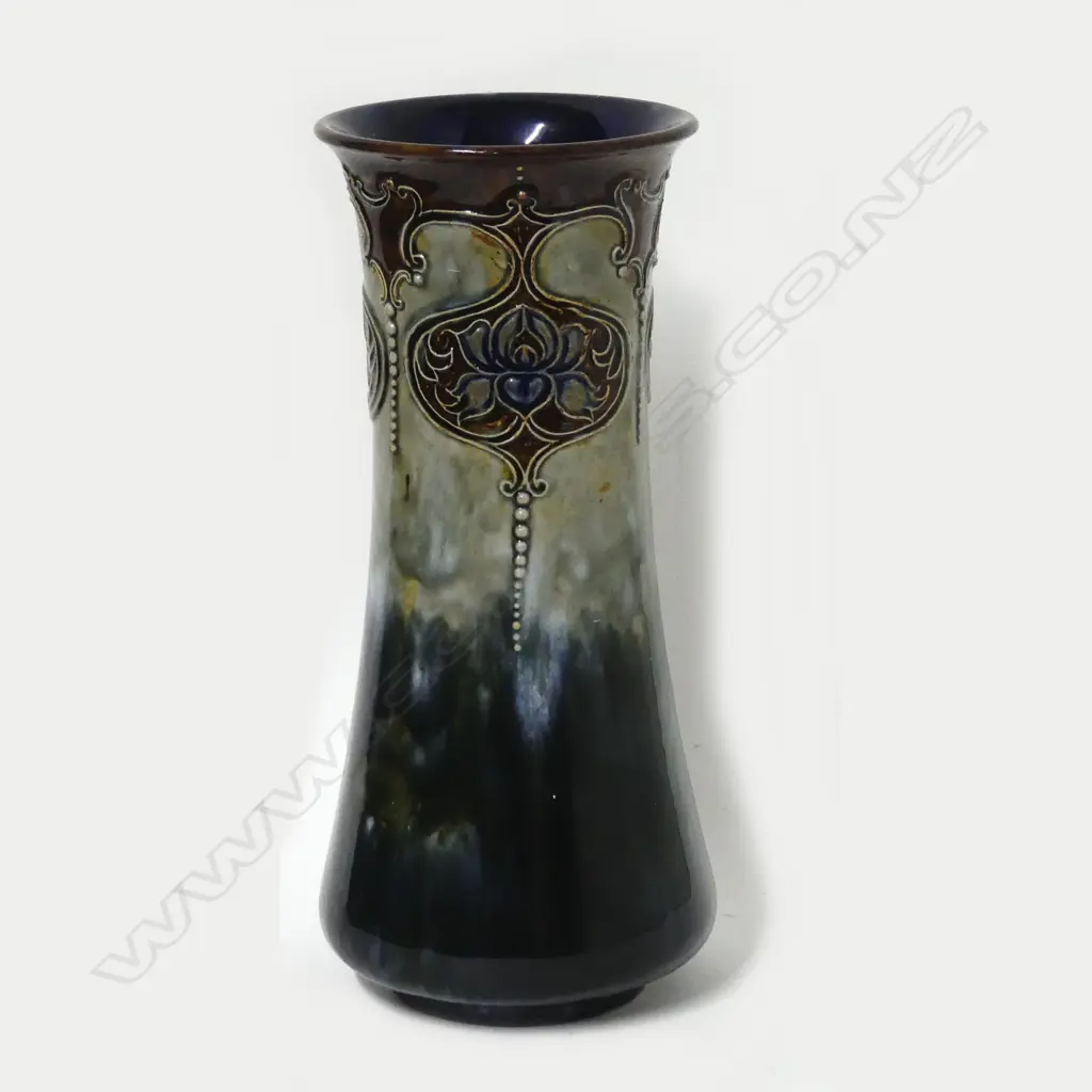 A Doulton Art Nouveau vase Image 1++