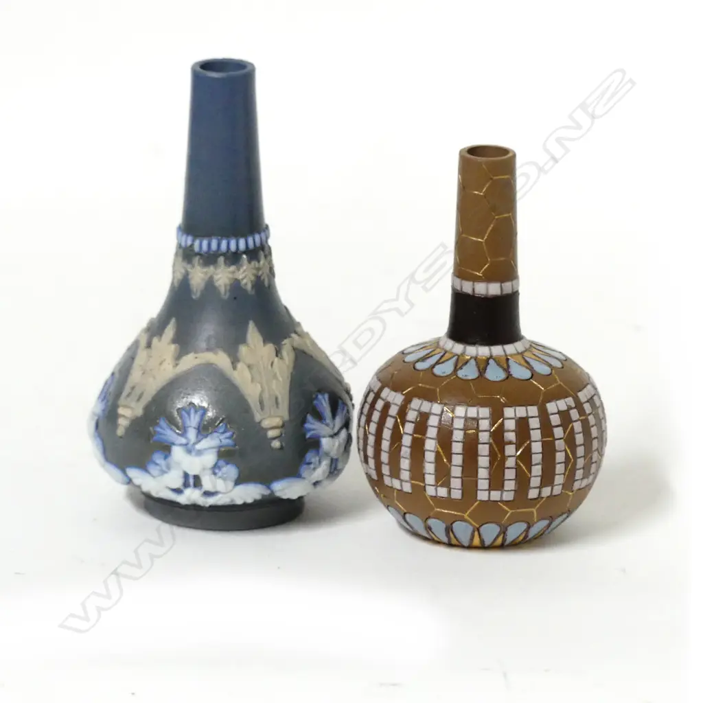 2 SMALL DOULTON LAMBETH BOTTLE VASES Image 1++