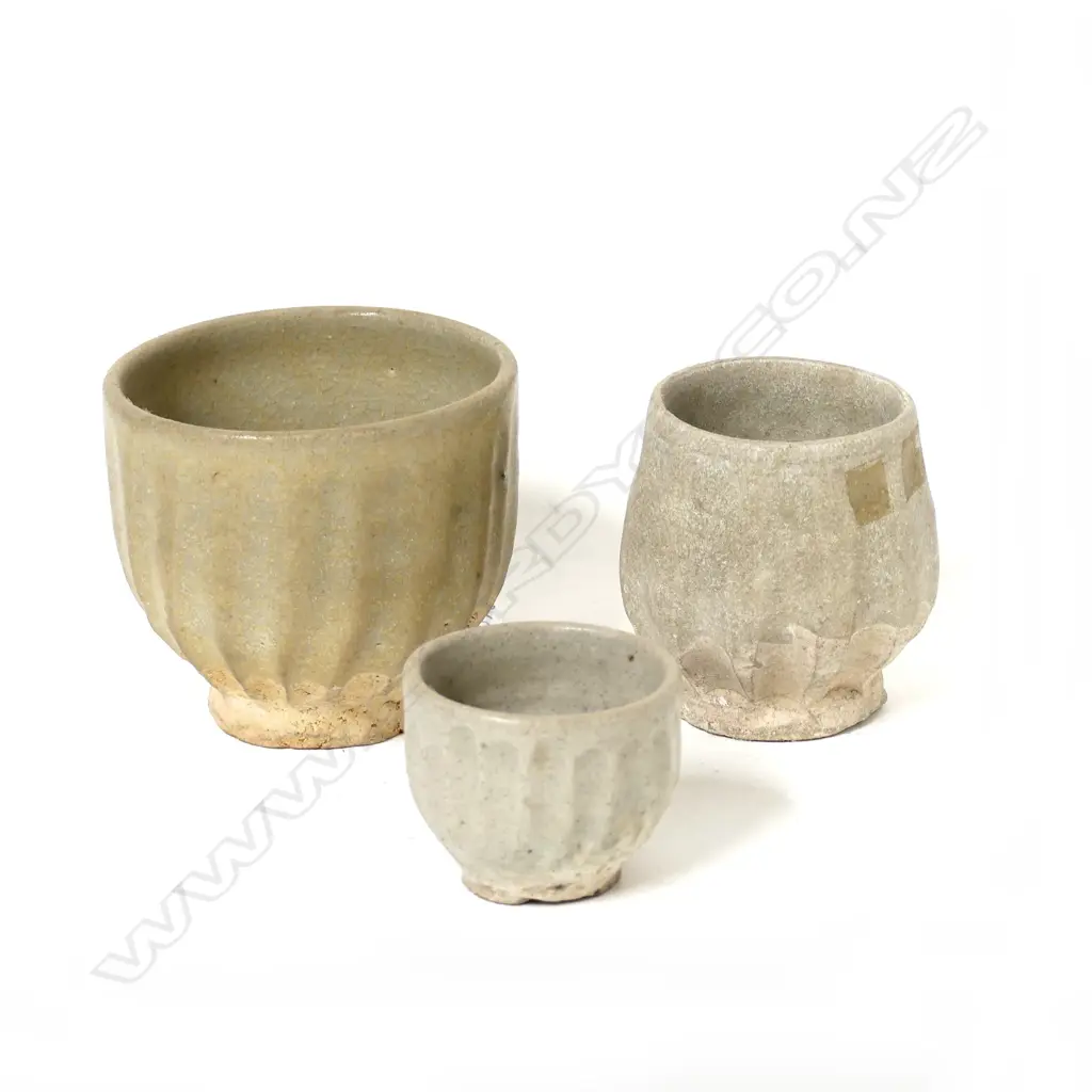 Three Song style celadon beaker cups Image 1++