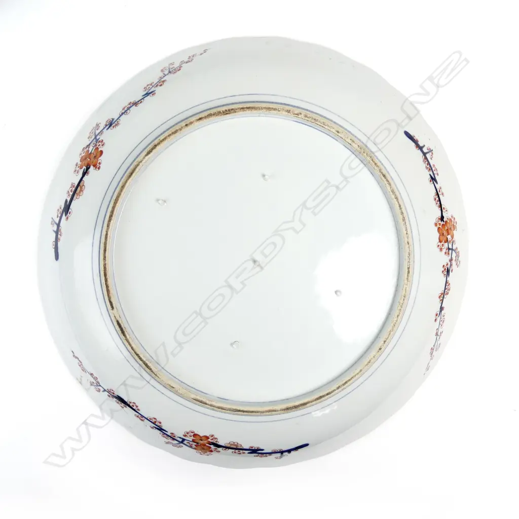 A large Imari charger Image 1++
