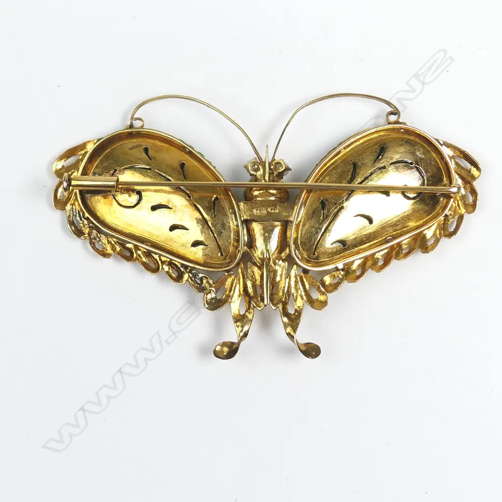 A Chinese 14ct gold jade and pearl butterfly brooch Image 1++