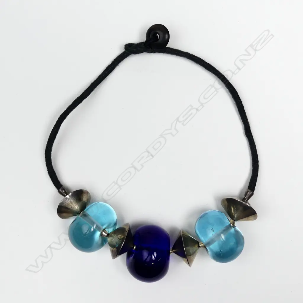 Warwick Freeman 1980s modernist glass and silver necklace Image 1++