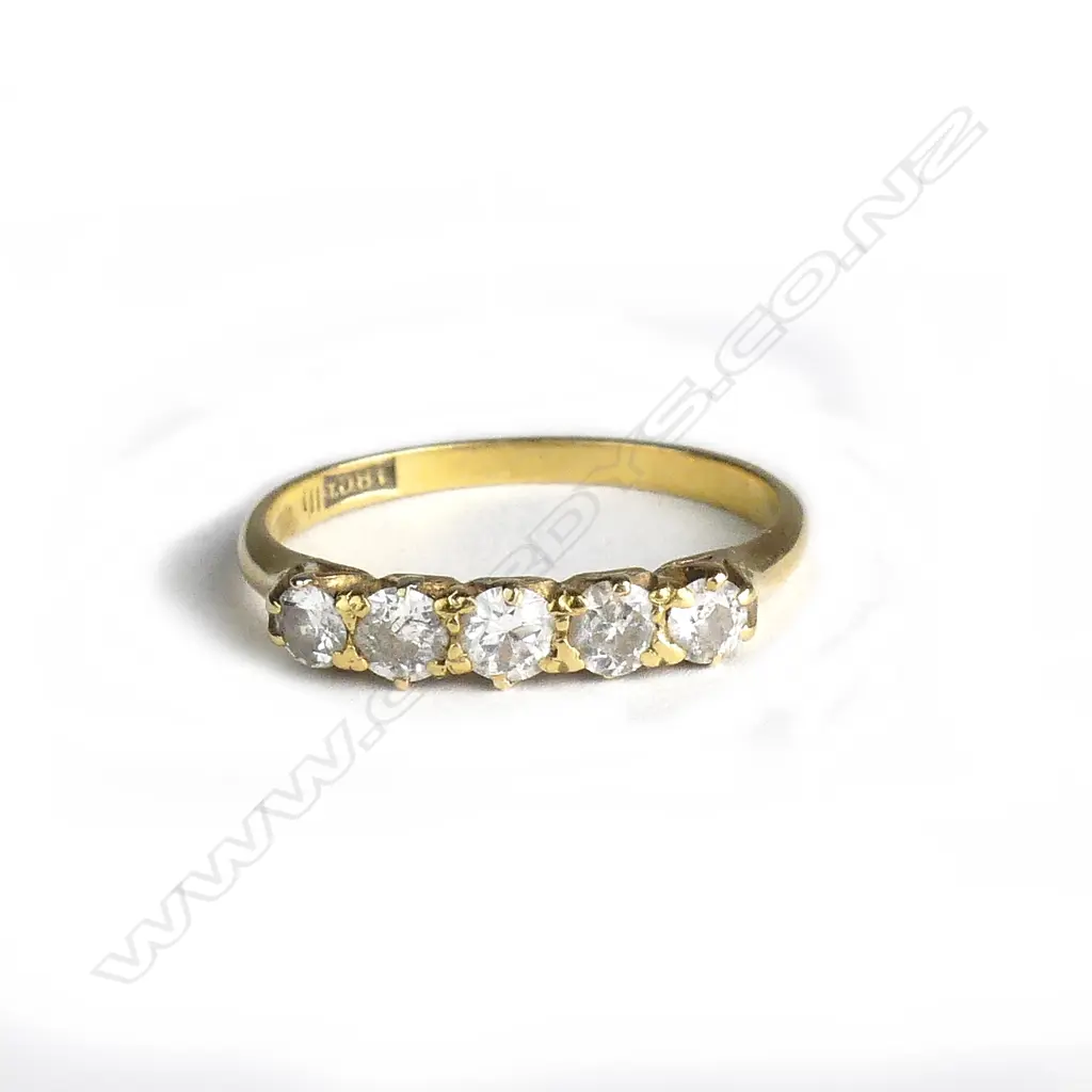 A ladies estate 18ct and diamond bridge ring Image 1++
