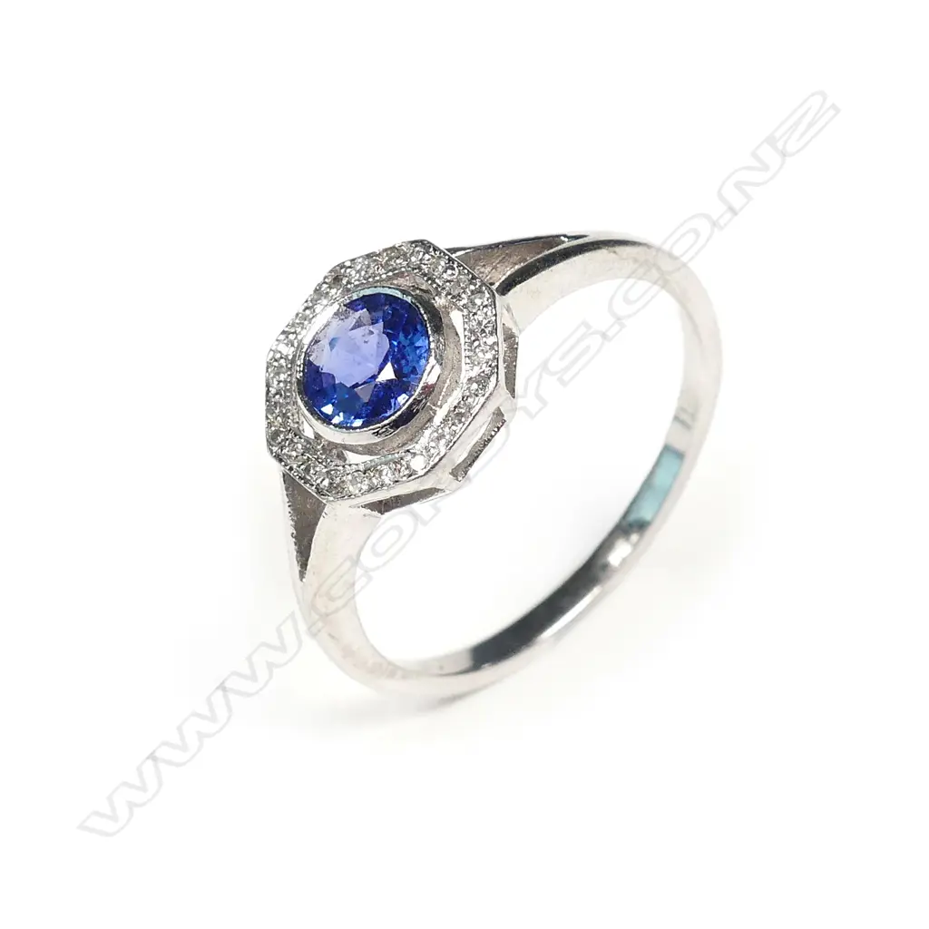 An 18ct white gold sapphire and diamond Art Deco style ring Image 1++
