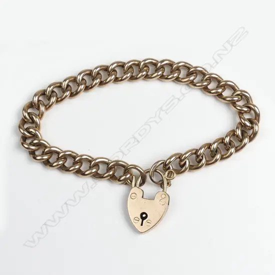 A vintage 9ct. rose gold curb link bracelet