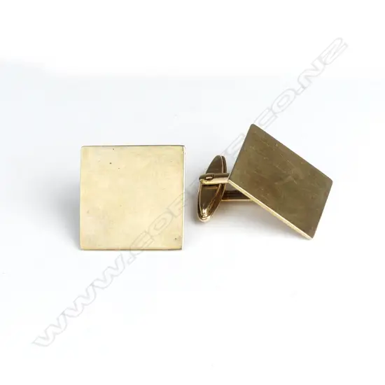 A pair of vintage 9ct. yellow gold gentleman's cufflinks