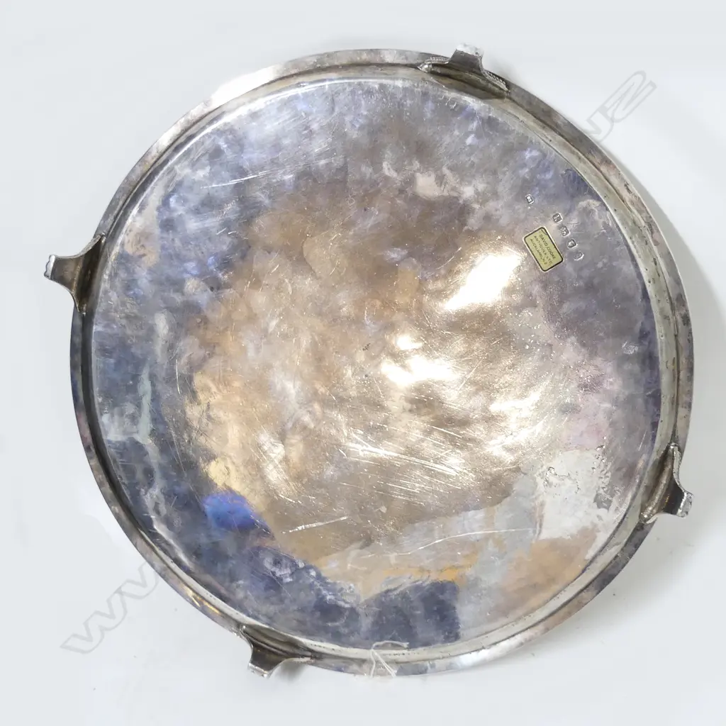 A large George III silver circular tray Image 1++