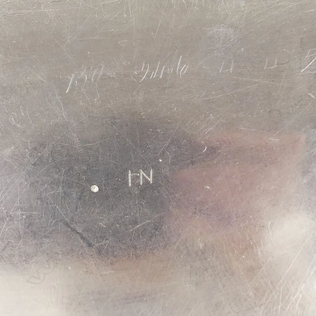 A Georgian III silver bread basket Image 1++