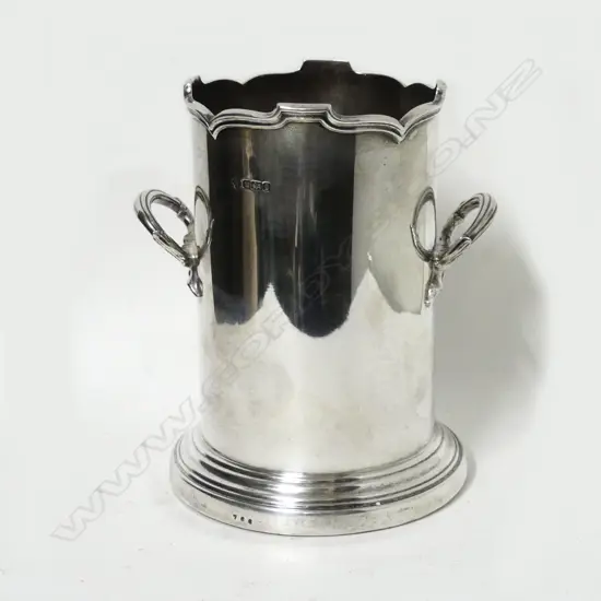 A George V silver tall bottle coaster