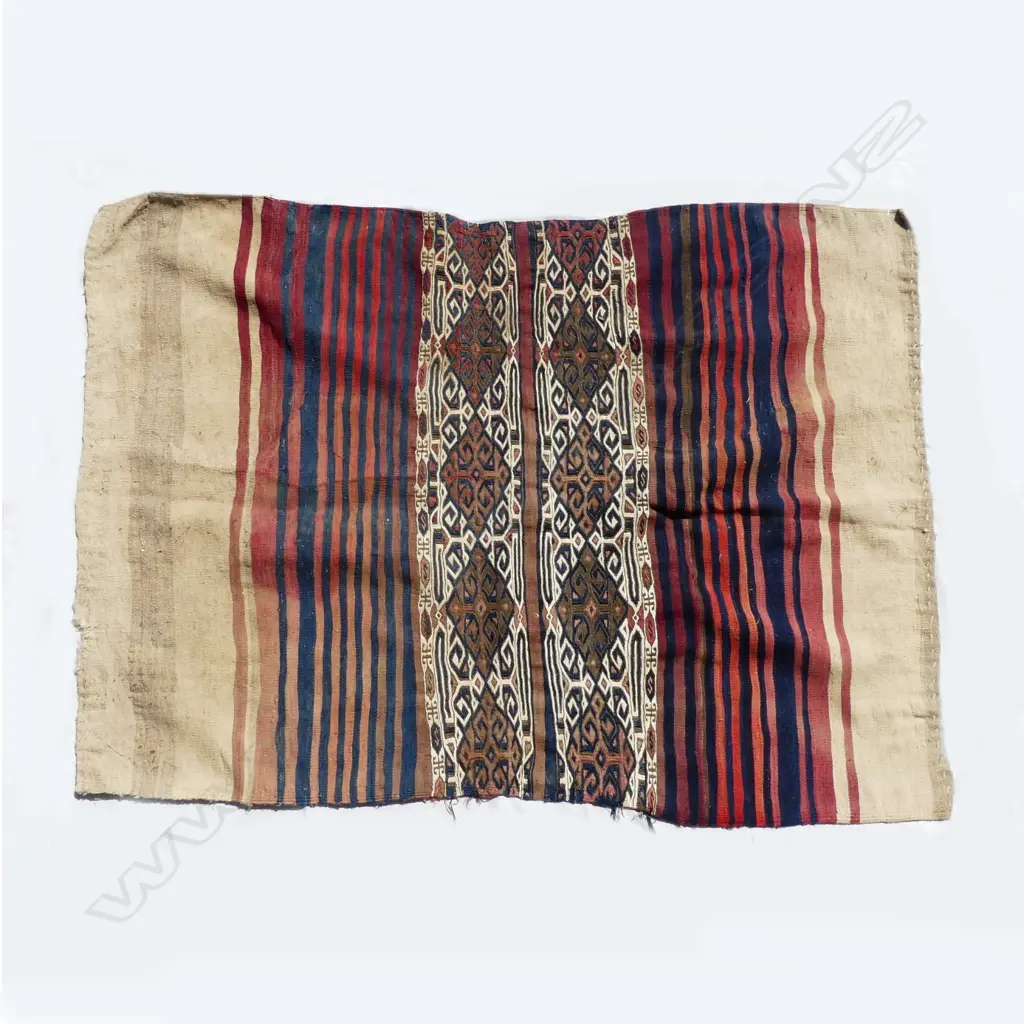An old Anatolian kilim rug Image 1++