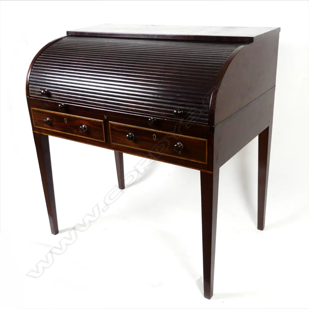 An elegant Edwardian Sheraton Revival cylinder writing desk Image 1++