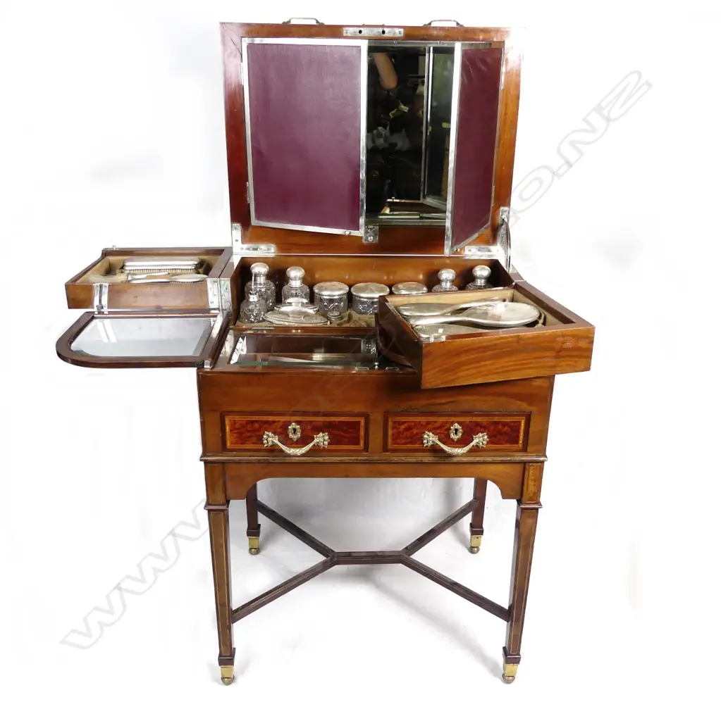 An early 1900s Continental mahogany vanity/dressing chest on stand Image 1++