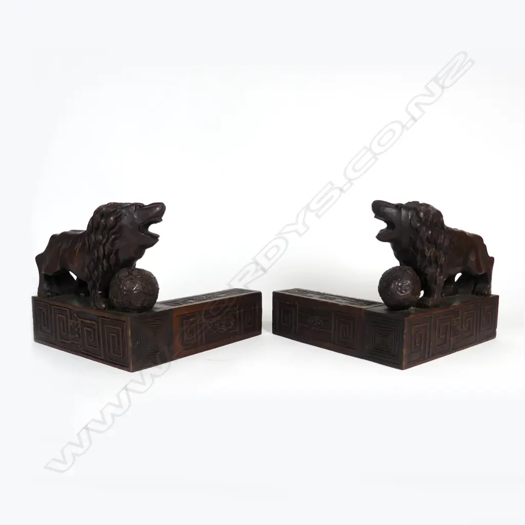 A Chinese inspired wooden fire fender Image 1++