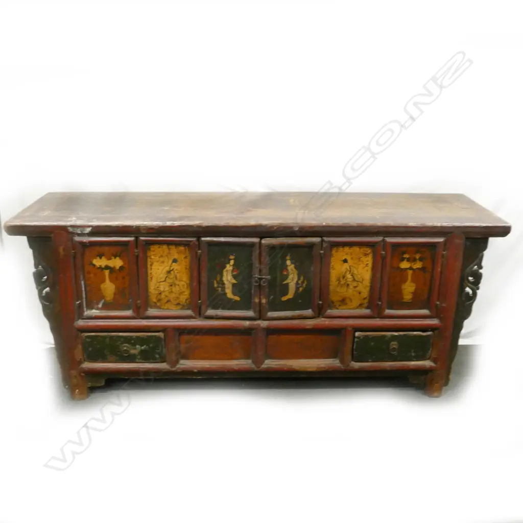 An old Chinese low cabinet Image 1++