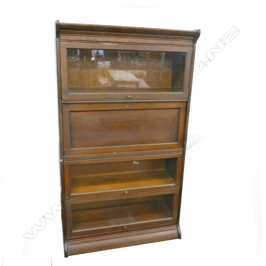 An American sectional bookcase Image 1++